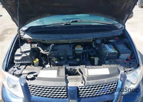 2001 Dodge Grand Caravan Sport z USA, uszkodzony, nr VIN 2B4GP44301R330067